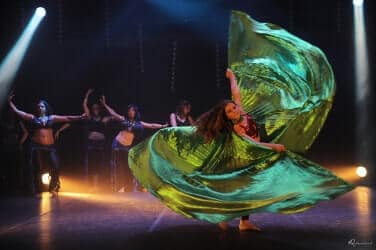 Cours de danse orientale Nice - Kahina Oriental & Fusion