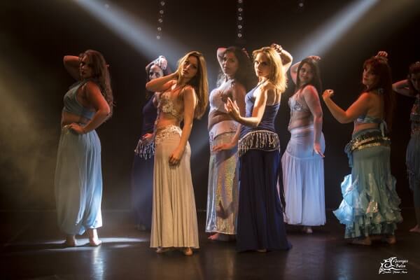 Cours de danse orientale Nice - Kahina Oriental & Fusion